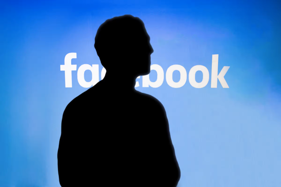 Có phải người dùng mạng xã hội Facebook đang bị … nghe lén?