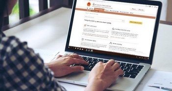 Giảm tới 50% với 8 khoản phí, lệ phí khi thực hiện dịch vụ công trực tuyến Giảm tới 50% với 8 khoản phí, lệ phí khi thực hiện dịch vụ công trực tuyến