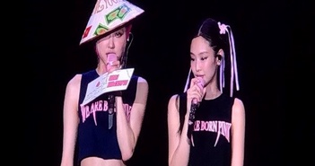 Bán hơn 67.000 vé với tỉ lệ sold-out 100%, BlackPink 'bỏ túi' gần 334 tỷ đồng chỉ trong 2 đêm diễn tại Việt Nam - Cao gấp 3 lần Seoul, vượt trội Thái Lan, Bắc Mỹ Bán hơn 67.000 vé với tỉ lệ sold-out 100%, BlackPink 'bỏ túi' gần 334 tỷ đồng chỉ trong 2 đêm diễn tại Việt Nam - Cao gấp 3 lần Seoul, vượt trội Thái Lan, Bắc Mỹ