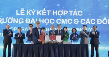 Trường đại học về công nghệ CMC khai giảng năm học mới