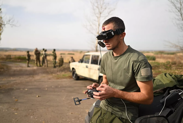 Đặc nhiệm Nga học cách lái UAV 'cảm tử'