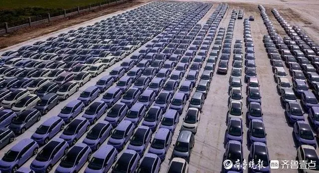 Hãng xe điện Trung Quốc BYD đạt kỷ lục 600.000 nhân viên, quản lý khắt khe kiểu ‘đàn sói’, nhờ đó ‘hóa khổng lồ’ một cách thần tốc - Ảnh 3. Hãng xe điện Trung Quốc BYD đạt kỷ lục 600.000 nhân viên, quản lý khắt khe kiểu ‘đàn sói’, nhờ đó ‘hóa khổng lồ’ một cách thần tốc - Ảnh 3.