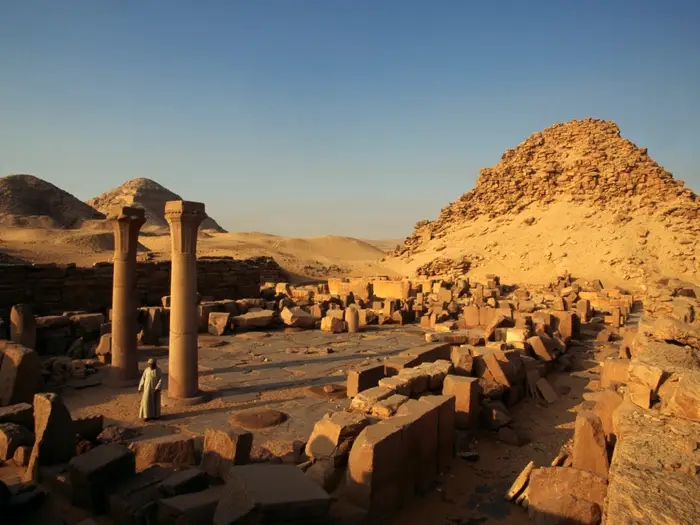 Ai Cập: Dùng laser quét kim tự tháp 2.400 năm, chuyên gia phát hiện phán đoán 200 năm trước trở thành sự thật