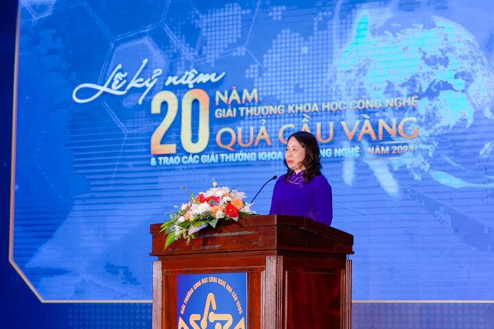 Tân Hiệp Phát 12 năm liên tiếp đồng hành cùng các tài năng khoa học Việt Nam