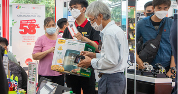 FPT Shop tiến hành livestream giảm giá hàng công nghệ dịp siêu sale 11.11 FPT Shop tiến hành livestream giảm giá hàng công nghệ dịp siêu sale 11.11