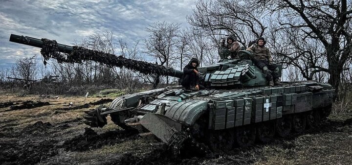 Xe tăng T-72 của Ukraine.