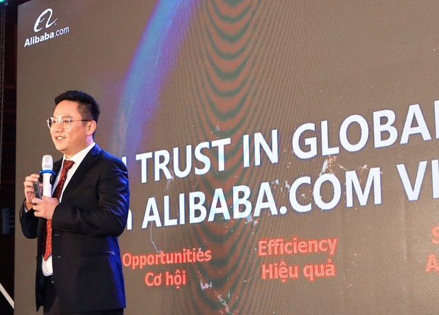 Sếp Alibaba Việt Nam: Người mua hàng Việt trên Alibaba tăng trưởng 55%, suy thoái kinh tế là cơ hội để TMĐT phát triển bùng nổ!