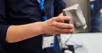 Mũi AI có khả năng phân biệt 1.000 tỷ mùi, ngăn ngừa ngộ độc thực phẩm Mũi AI có khả năng phân biệt 1.000 tỷ mùi, ngăn ngừa ngộ độc thực phẩm