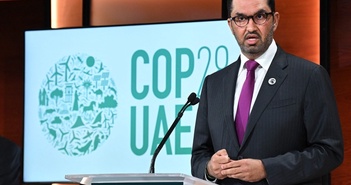 Chủ tịch COP28 bị tố cáo muốn ký kết các thỏa thuận về nhiên liệu hóa thạch Chủ tịch COP28 bị tố cáo muốn ký kết các thỏa thuận về nhiên liệu hóa thạch