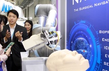 AI gây sốt ở hội chợ công nghệ sức khỏe lớn nhất châu Á