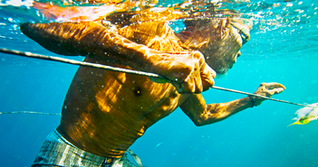 Bộ tộc dành khoảng 60% thời gian dưới nước mỗi ngày nhờ 'gen du mục biển'