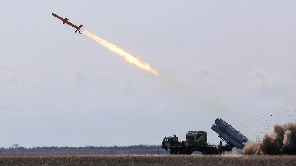 Ukraine cải tiến tên lửa Neptune, tăng tầm bắn lên 400km