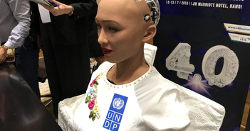 Điểm danh những robot hình người hiện đại và thông minh nhất ngày nay Điểm danh những robot hình người hiện đại và thông minh nhất ngày nay