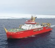 Tàu nghiên cứu Anh chạm trán tảng băng lớn nhất thế giới sau khi tách rời Nam Cực