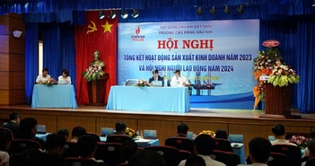 PV College tổng kết năm 2023: Cải tiến chương trình đào tạo phù hợp xu thế chuyển dịch năng lượng PV College tổng kết năm 2023: Cải tiến chương trình đào tạo phù hợp xu thế chuyển dịch năng lượng