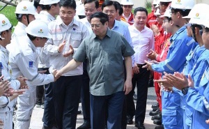 [PetroTimesTV] Thủ tướng Chính phủ Phạm Minh Chính khảo sát một số công trình trọng điểm trên địa bàn tỉnh Cà Mau