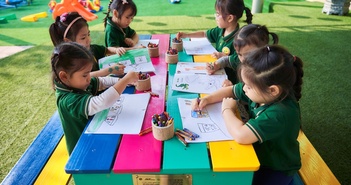 J&T Express đẩy mạnh hoạt động ươm mầm xanh cho hành tinh J&T Express đẩy mạnh hoạt động ươm mầm xanh cho hành tinh