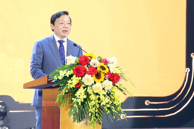 Phó Thủ tướng Trần Hồng Hà: Chính phủ sẽ trở thành "nhà đặt hàng lớn nhất" để tạo đầu ra cho doanh nghiệp số