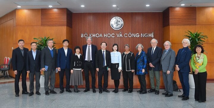 Các nhà khoa học tham dự VinFuture: Sẵn sàng hợp tác thúc đẩy KHCN tại Việt Nam