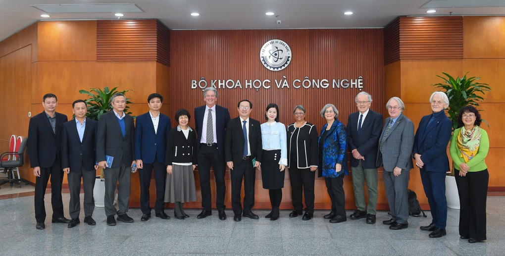 Giới khoa học quốc tế quy tụ ở Việt Nam, sẵn sàng hợp tác thúc đẩy KHCN