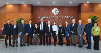 Giới khoa học quốc tế quy tụ ở Việt Nam, sẵn sàng hợp tác thúc đẩy KHCN