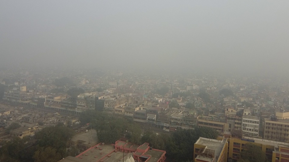Hàng loạt chuyến bay ở Ấn Độ bị hoãn vì sương mù dày đặc