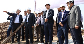 Phó Chủ tịch CMSC Hồ Sỹ Hùng kiểm tra công trường Dự án đường dây 500kV mạch 3 đoạn qua địa phận tỉnh Thanh Hóa Phó Chủ tịch CMSC Hồ Sỹ Hùng kiểm tra công trường Dự án đường dây 500kV mạch 3 đoạn qua địa phận tỉnh Thanh Hóa