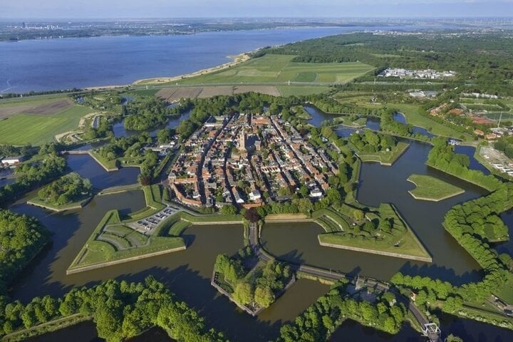Một phần trong Phòng tuyến nước của Hà Lan.
