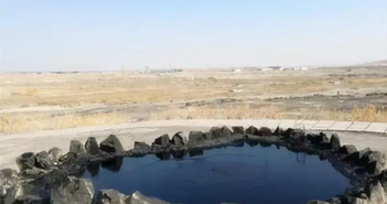 Ông lão đem về 'nước lạ màu đen' từ đỉnh núi, công an lập tức thu giữ, kho báu 200 năm tuổi được khai thác bằng công nghệ cao Ông lão đem về 'nước lạ màu đen' từ đỉnh núi, công an lập tức thu giữ, kho báu 200 năm tuổi được khai thác bằng công nghệ cao