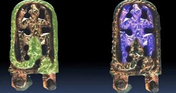 Giải mã bí ẩn về khóa thắt lưng thời Trung cổ 'rồng ăn ếch' ở Séc