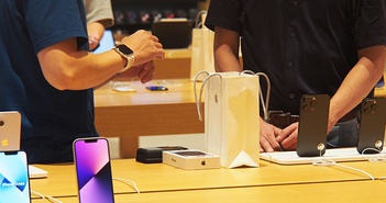 iPhone 15 Pro sẽ có tùy chọn bộ nhớ trong 2 TB iPhone 15 Pro sẽ có tùy chọn bộ nhớ trong 2 TB
