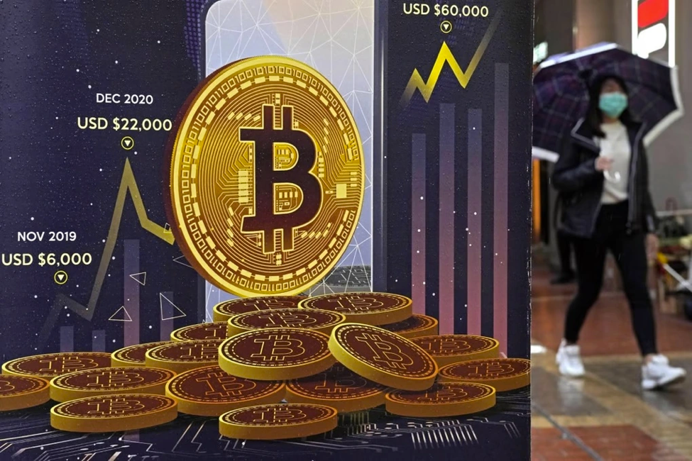 Mỹ cho Bitcoin lên sàn, thị trường tiền số sôi động hẳn