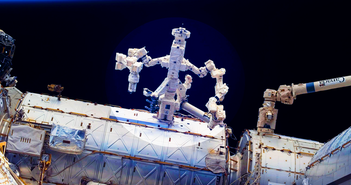 Robot phẫu thuật sắp lên Trạm Vũ trụ Quốc tế