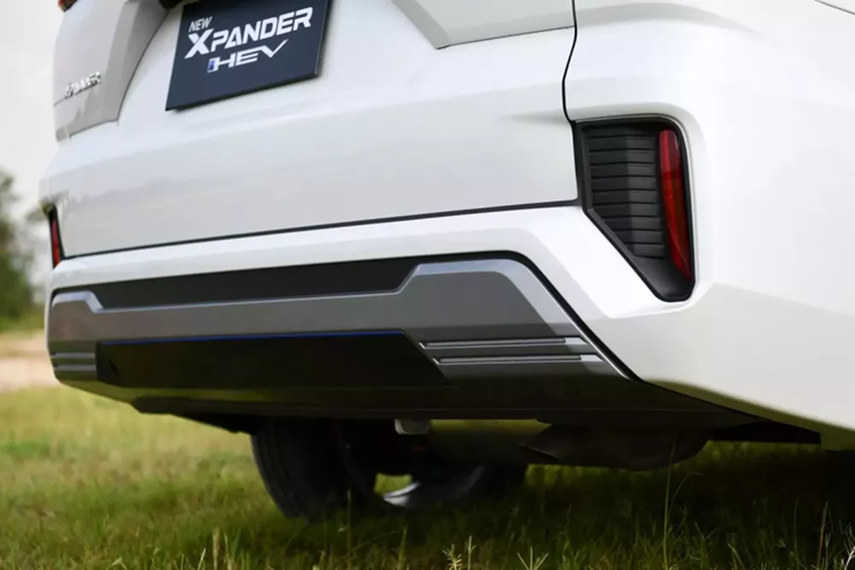 Mitsubishi Xpander HEV "uống" chỉ 5,2 lít xăng/100 km từ 641 triệu đồng - Hình 9 Mitsubishi Xpander HEV