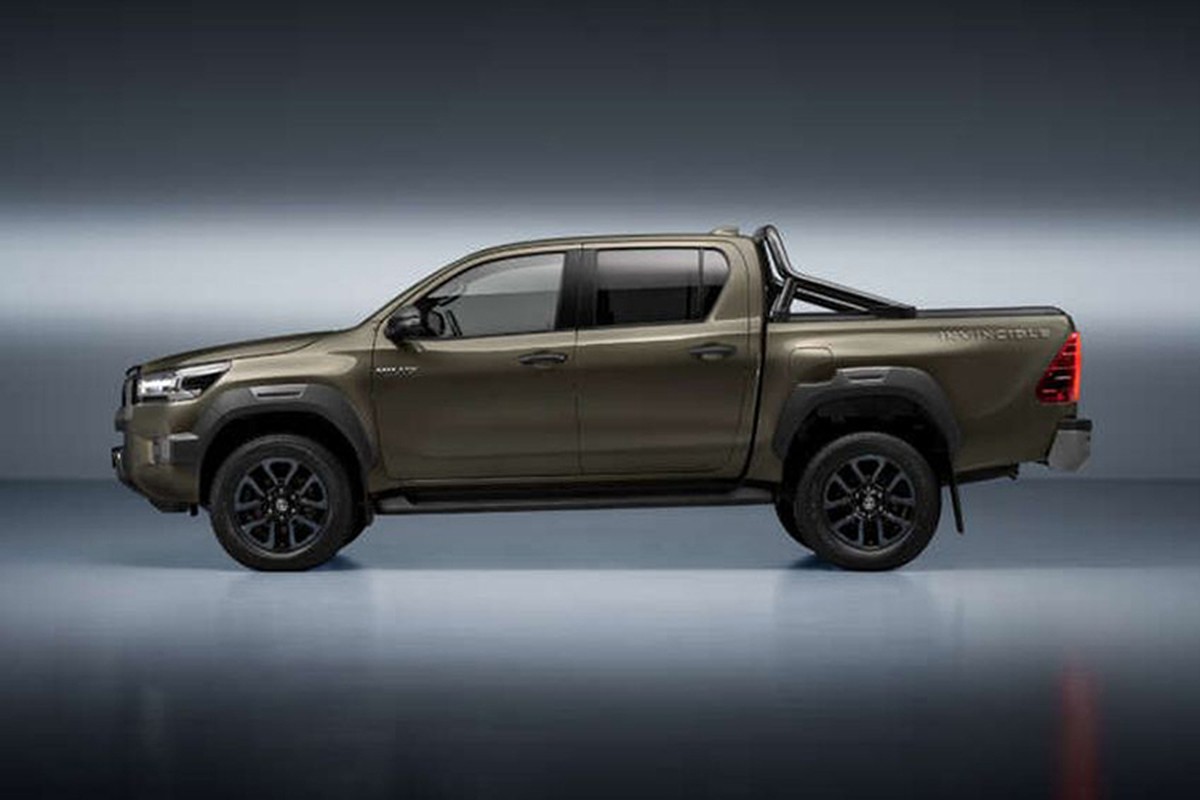 Chi tiết Toyota Hilux 2024 động cơ mild hybrid tiết kiệm xăng - Hình 2 Chi tiet Toyota Hilux 2024 dong co mild hybrid tiet kiem xang-Hinh-2