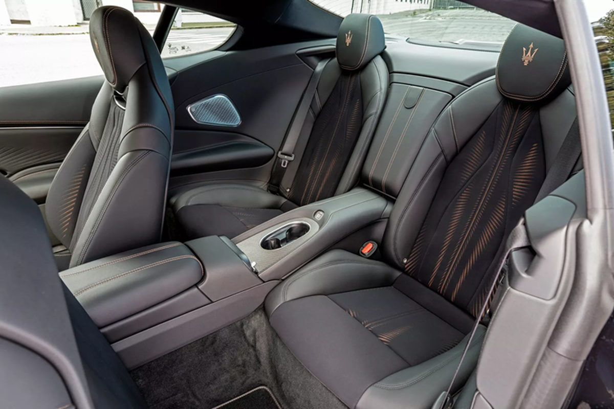Siêu xe điện Maserati MC20 ra mắt 2025, Quattroporte EV ra mắt 2028 - Hình 5 Sieu xe dien Maserati MC20 ra mat 2025, Quattroporte EV ra mat 2028-Hinh-5