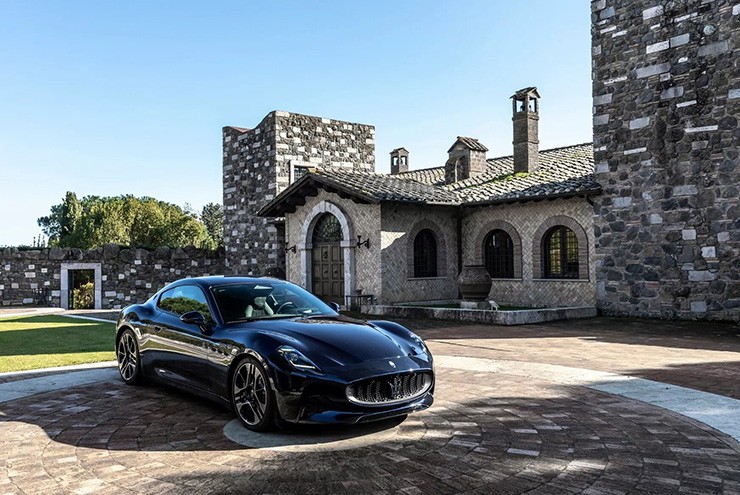Maserati MC20 sẽ có biển thể sử dụng động cơ điện - 3