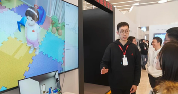 Các nhà khoa học Trung Quốc tạo bước đột phá với em bé AI đầu tiên trên thế giới Các nhà khoa học Trung Quốc tạo bước đột phá với em bé AI đầu tiên trên thế giới