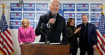 Tổng thống Biden chiến thắng trong cuộc bầu cử sơ bộ chính thức đầu tiên Tổng thống Biden chiến thắng trong cuộc bầu cử sơ bộ chính thức đầu tiên