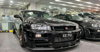 Cận cảnh Nissan Skyline GT-R V-Spec II chạy 23 năm bán hơn 1,7 tỷ đồng Cận cảnh Nissan Skyline GT-R V-Spec II chạy 23 năm bán hơn 1,7 tỷ đồng