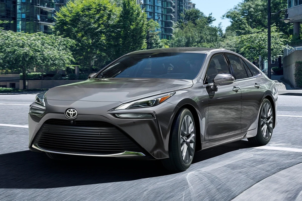 Lý do chủ xe Toyota Mirai được miễn phí nhiên liệu lên đến 6 năm? - Hình 3 Ly do chu xe Toyota Mirai duoc mien phi nhien lieu len den 6 nam?-Hinh-3