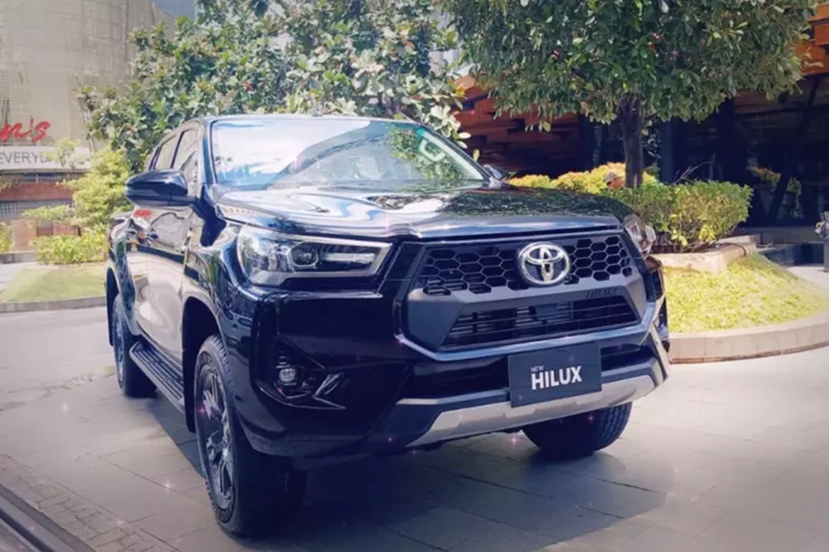 Cận cảnh Toyota Hilux 2024 nâng cấp từ 685 triệu đồng, sắp về Việt Nam Can canh Toyota Hilux 2024 nang cap tu 685 trieu dong, sap ve Viet Nam