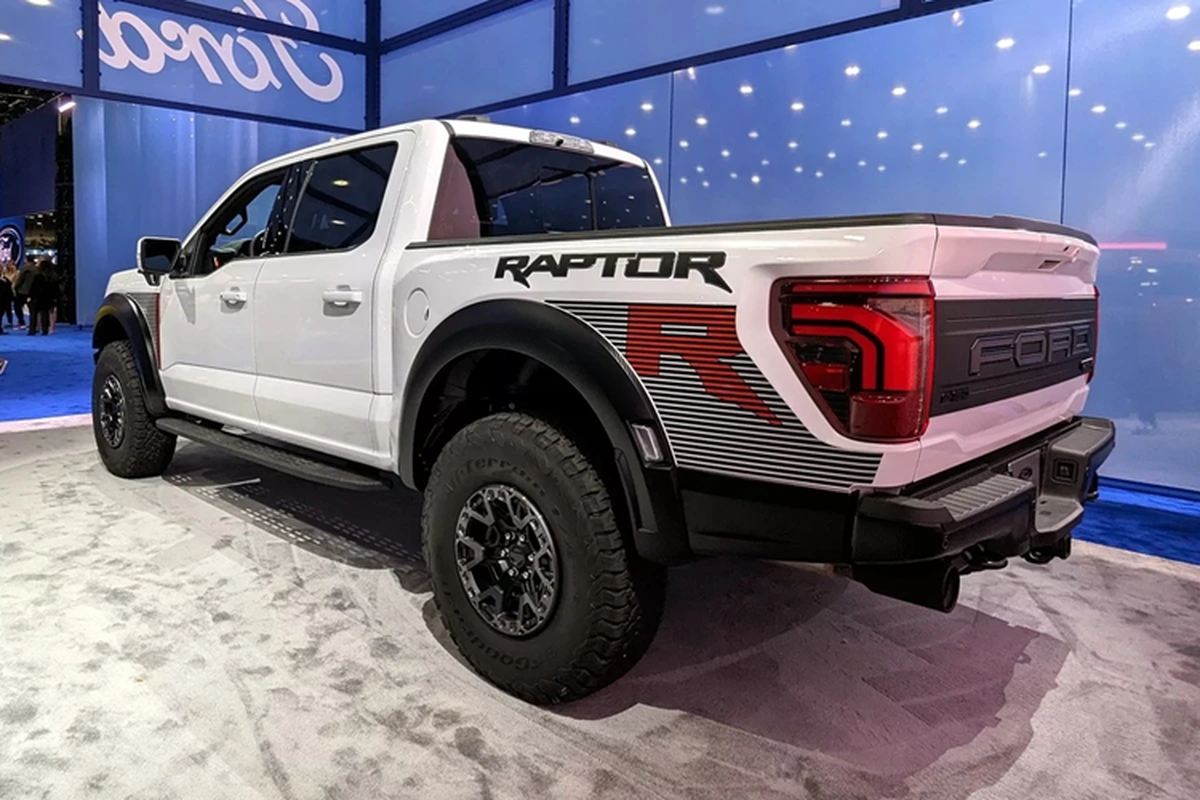Ford F-150 Raptor R 2024 manh nhat the gioi, gia hon 2,7 ty dong-Hinh-7
