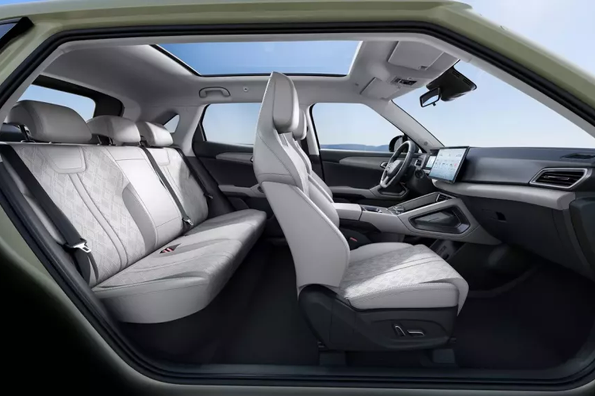 BYD Yuan UP 2024 của Trung Quốc sắp sản xuất tại Việt Nam có gì? - Hình 7 BYD Yuan UP 2024 cua Trung Quoc sap san xuat tai Viet Nam co gi?-Hinh-7