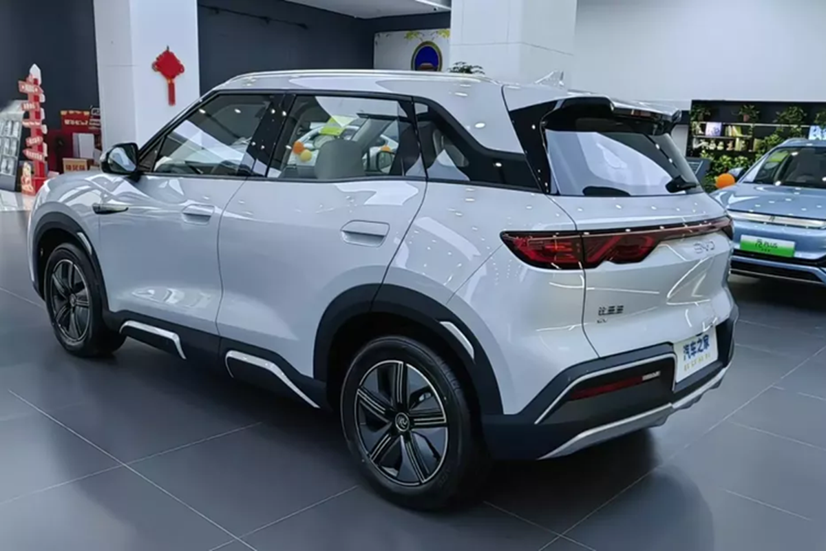 BYD Yuan UP 2024 của Trung Quốc sắp sản xuất tại Việt Nam có gì? - Hình 12 BYD Yuan UP 2024 cua Trung Quoc sap san xuat tai Viet Nam co gi?-Hinh-12