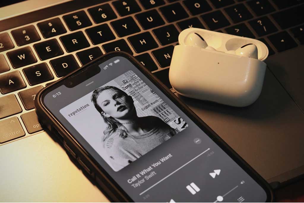 Cách kích hoạt âm thanh không gian trên Apple Music