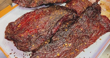 Thịt gác bếp ám khói: Ngon nhưng ăn sao cho an toàn?