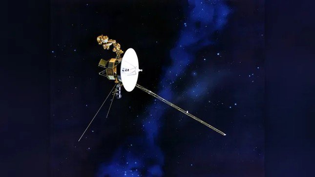 Tàu thăm dò Voyager 1 của NASA “im bặt” hơn 3 tháng, cần phép màu để cứu nó
