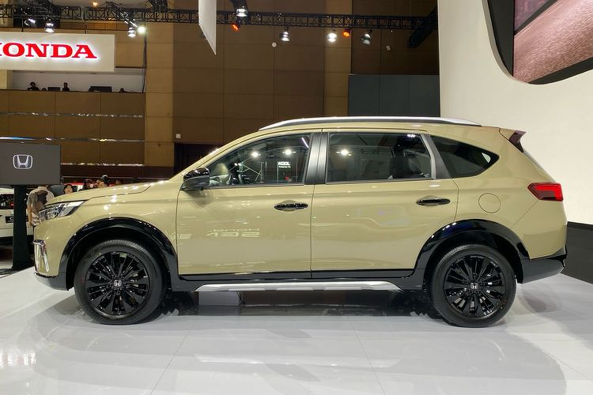 Honda BR-V ra mắt phiên bản đặc biệt N7X Edition chỉ 498 triệu đồng - Hình 3 Honda BR-V ra mat phien ban dac biet N7X Edition chi 498 trieu dong-Hinh-3
