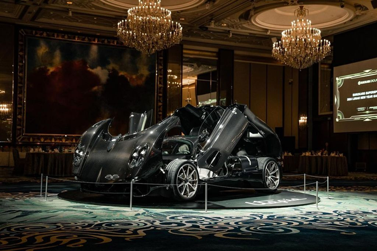 Pagani Utopia hon 57,5 ty dong chao hang cai dai gia Dong Nam A-Hinh-3
